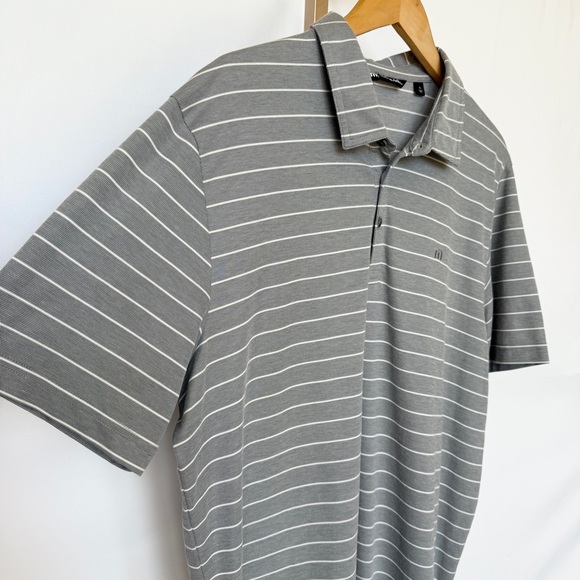 Travis Mathew Men's XL Gray Striped Polo Shirt Short Sleeve Casual Golf Summer - Picture 6 of 12